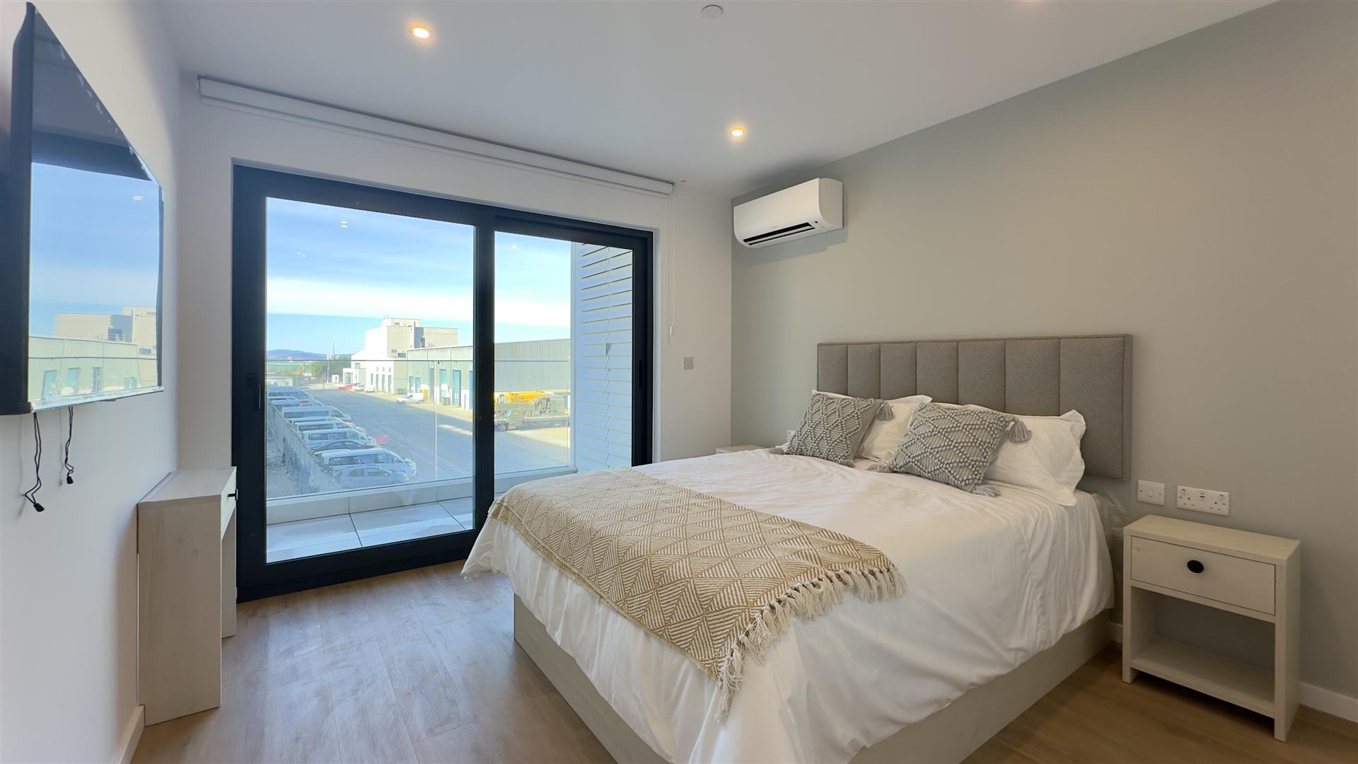 Image of Apartment - 2 Bedrooms - 1 Bathrooms for Rental in Victory Suites-Gibraltar, Image 4